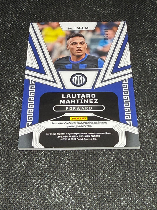 2023-24 Panini Obsidian Soccer Trifecta Material 02/49 - Lautaro Martinez