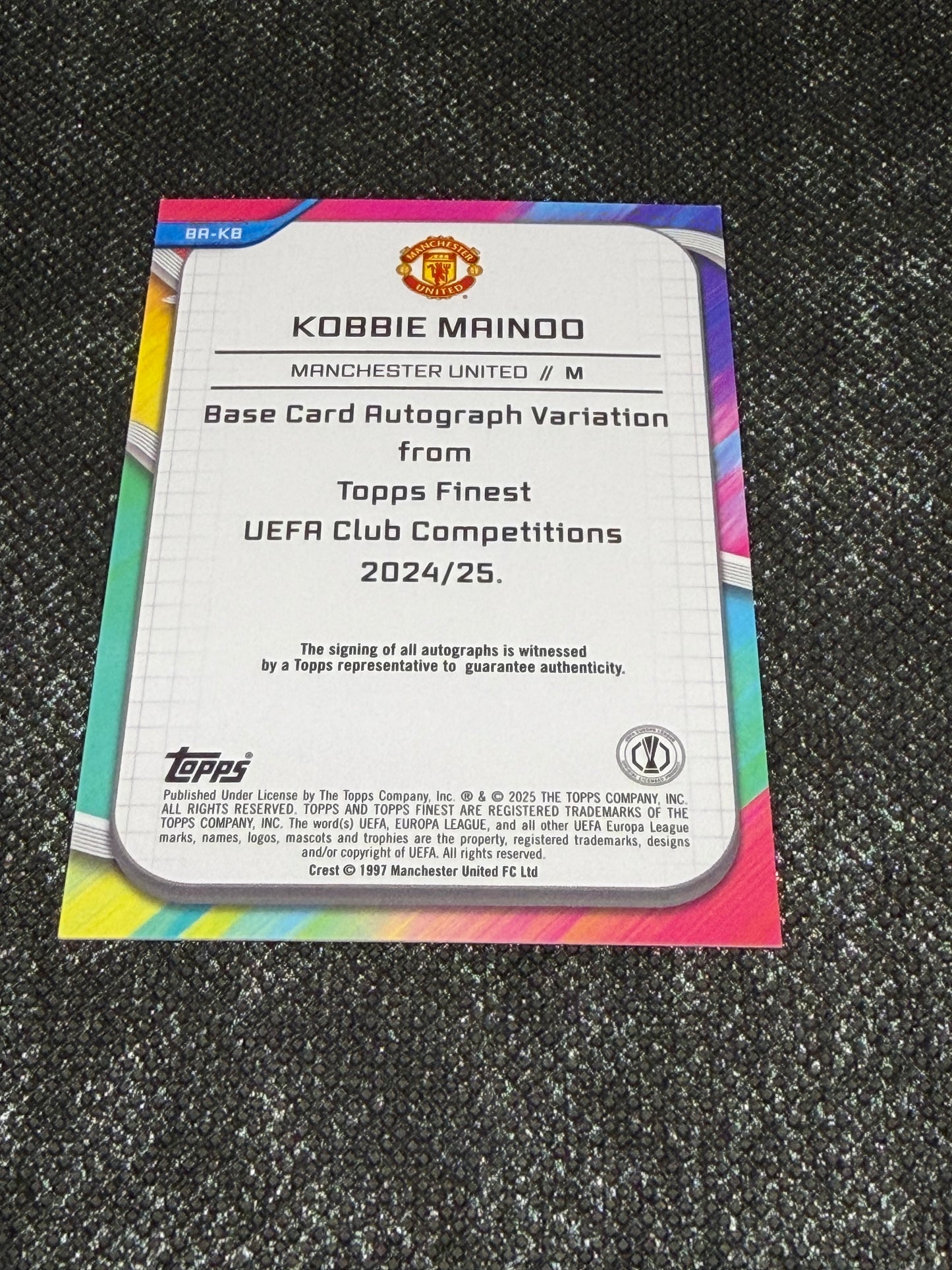 2024-25 Topps Finest UEFA Club Competitions Base Card Autograph Variation Purple 208/299 - Kobbie Mainoo