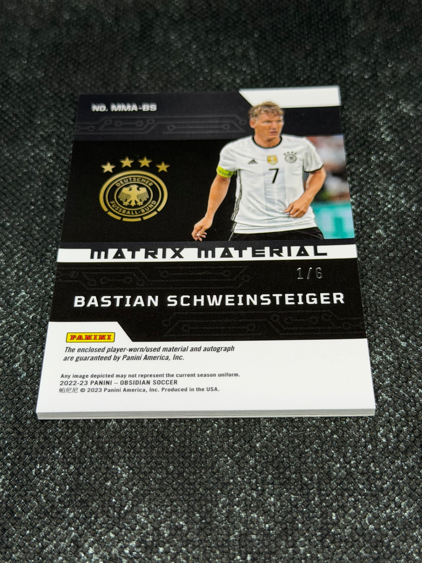 2022-23 Panini Obsidian Soccer Matrix Material Autographs Orange 1/6 - Bastian Schweinsteiger