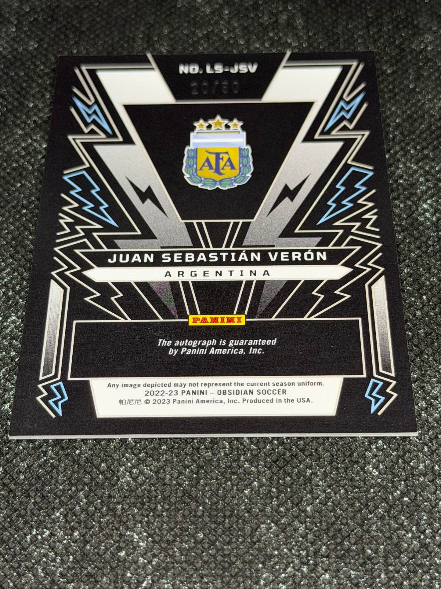 2022-23 Panini Obsidian Soccer Lightning Strike Autograph 20/50 - Juan Sebastian Veron