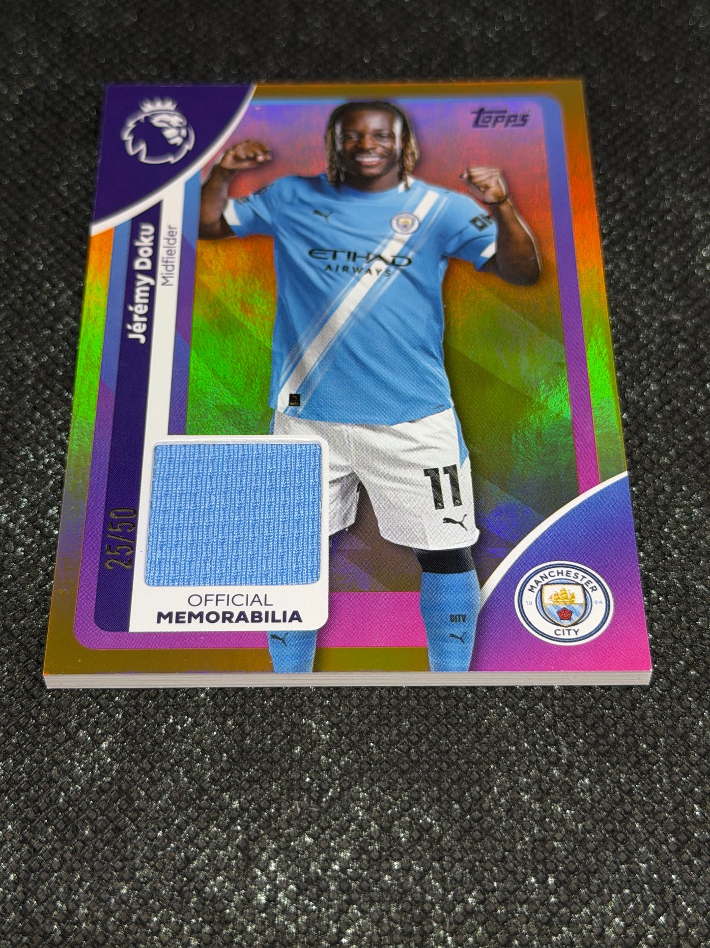 2025-26 Topps Premier League Soccer Premier Relics Gold 25/50 - Jeremy Doku