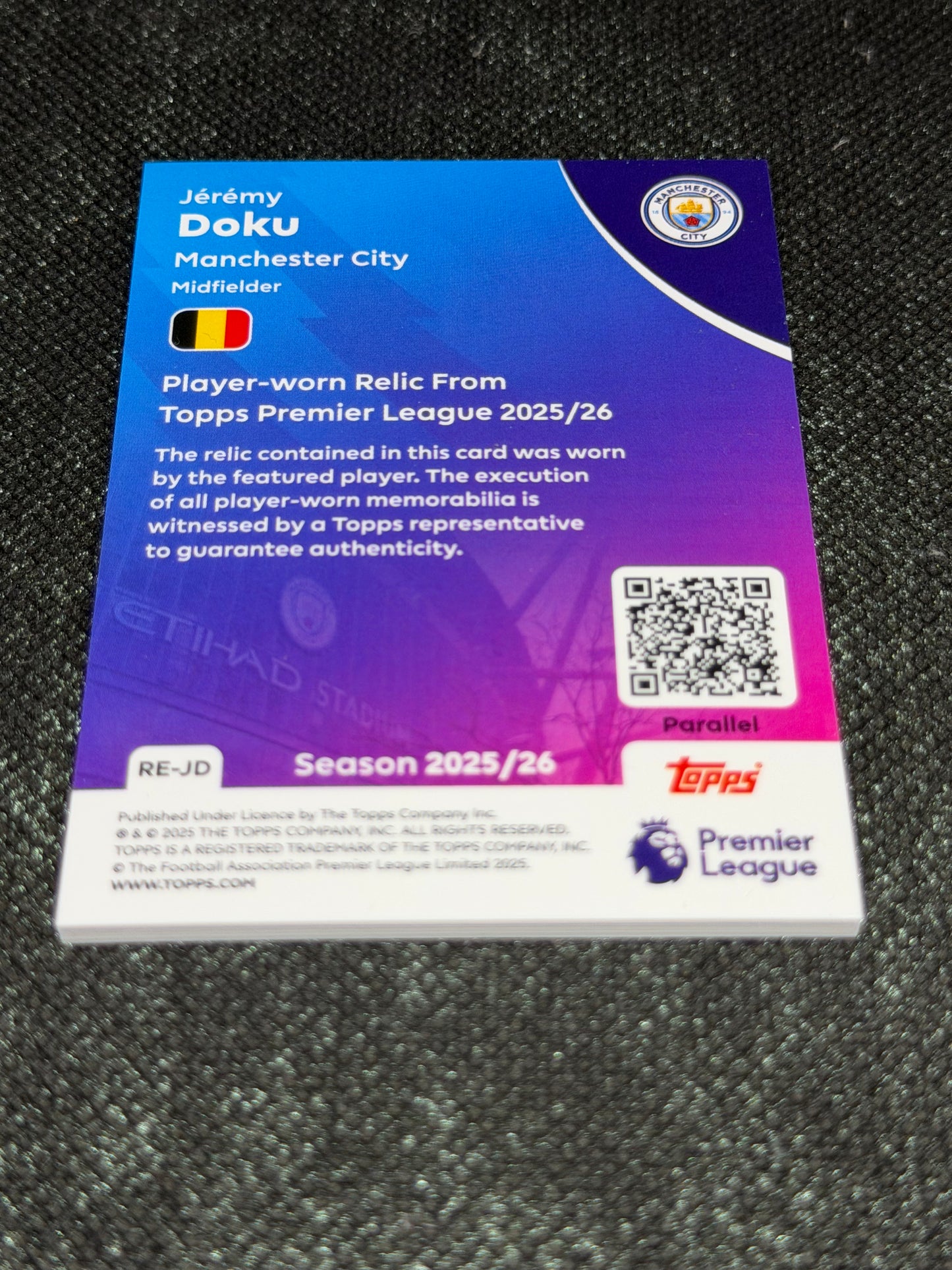 2025-26 Topps Premier League Soccer Premier Relics Gold 25/50 - Jeremy Doku