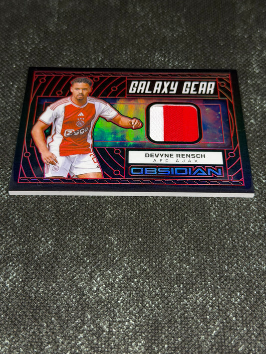 2023-24 Panini Obsidian Soccer Galaxy Gear 7/10 - Devyne Rensch