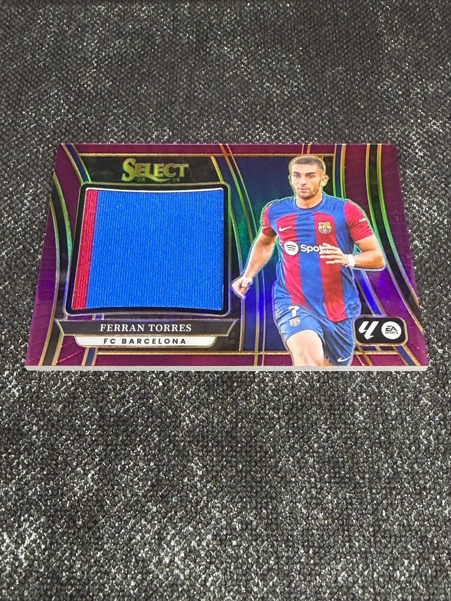 2023-24 Panini Select La Liga Soccer Jersey Swatches 27/49 - Ferran Torres
