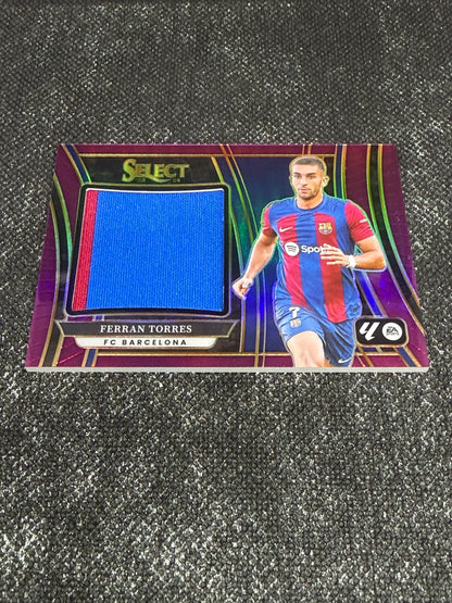 2023-24 Panini Select La Liga Soccer Jersey Swatches 27/49 - Ferran Torres