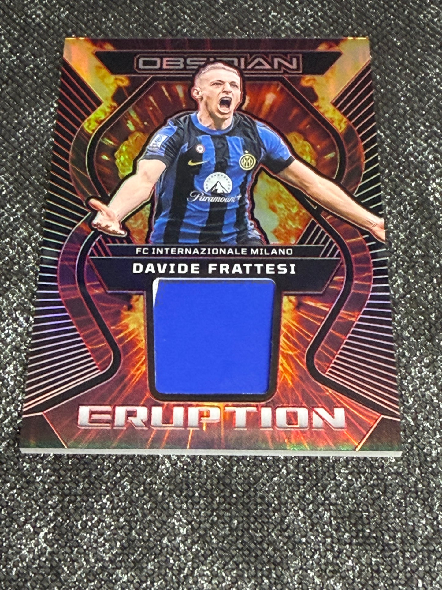 2023-24 Panini Obsidian Soccer Eruption Relic 17/25 - Davide Frattesi