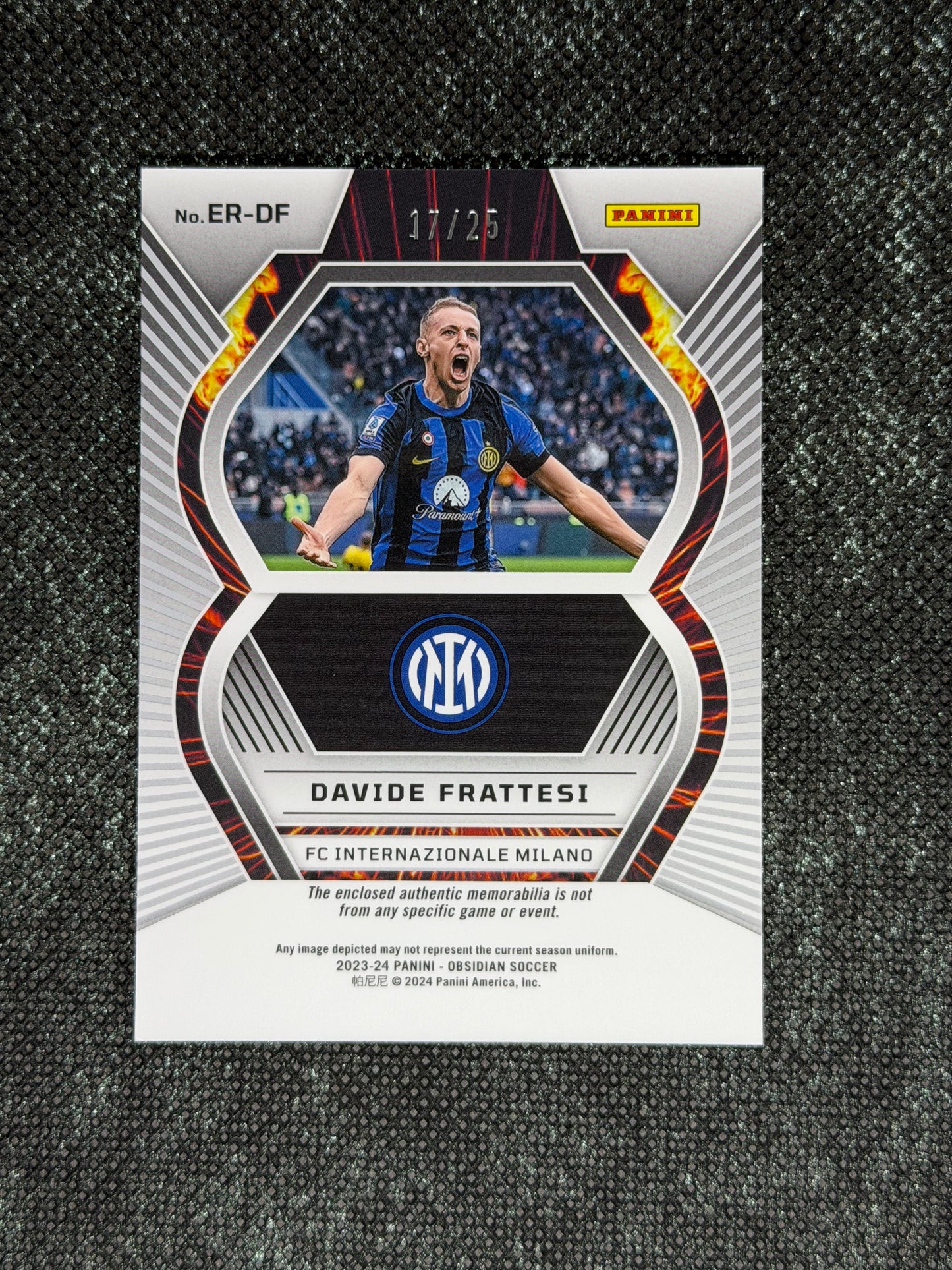 2023-24 Panini Obsidian Soccer Eruption Relic 17/25 - Davide Frattesi