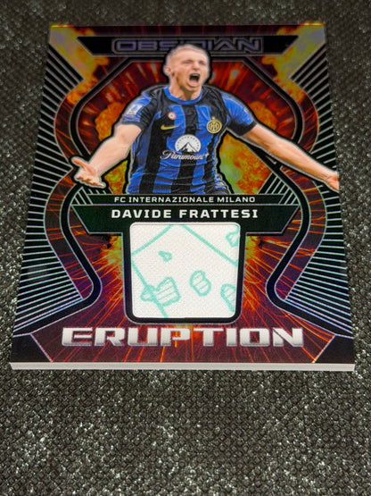 2023-24 Panini Obsidian Soccer Eruption Relic 057/199 - Davide Frattesi