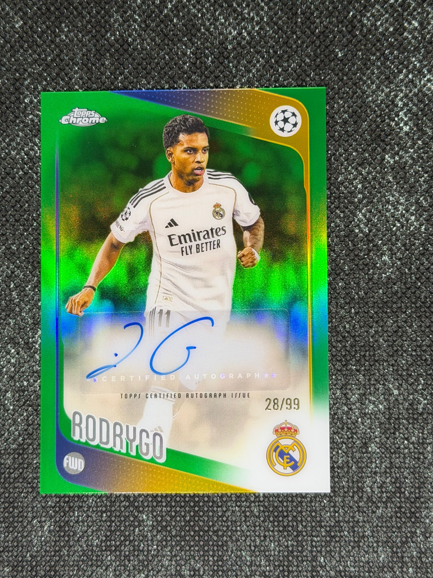 2025-26 Topps Chrome UEFA Club Competitions Autograph Card Green 28/99 - Rodrygo