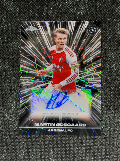 2025-26 Topps Chrome UEFA Club Competitions Black Lazer Autograph Card - Martin Odegaard