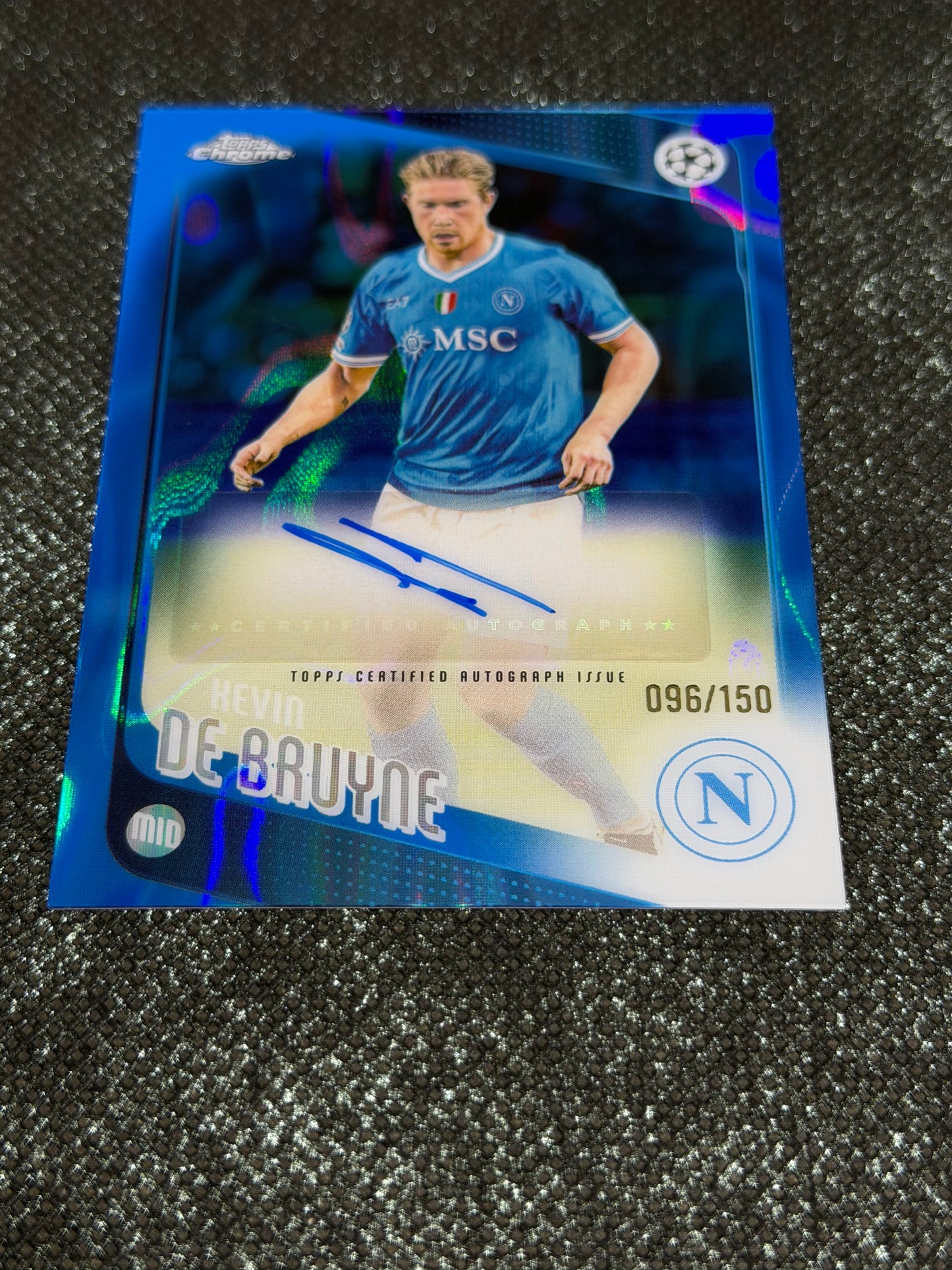 2025-26 Topps Chrome UEFA Club Competitions Blue Autograph Card 096/150 - Kevin De Bruyne