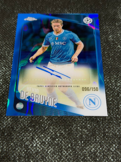 2025-26 Topps Chrome UEFA Club Competitions Blue Autograph Card 096/150 - Kevin De Bruyne