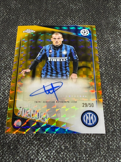 2025-26 Topps Chrome UEFA Club Competitions Gold Geometric Autograph Card 26/75 - Hugo Ekitike