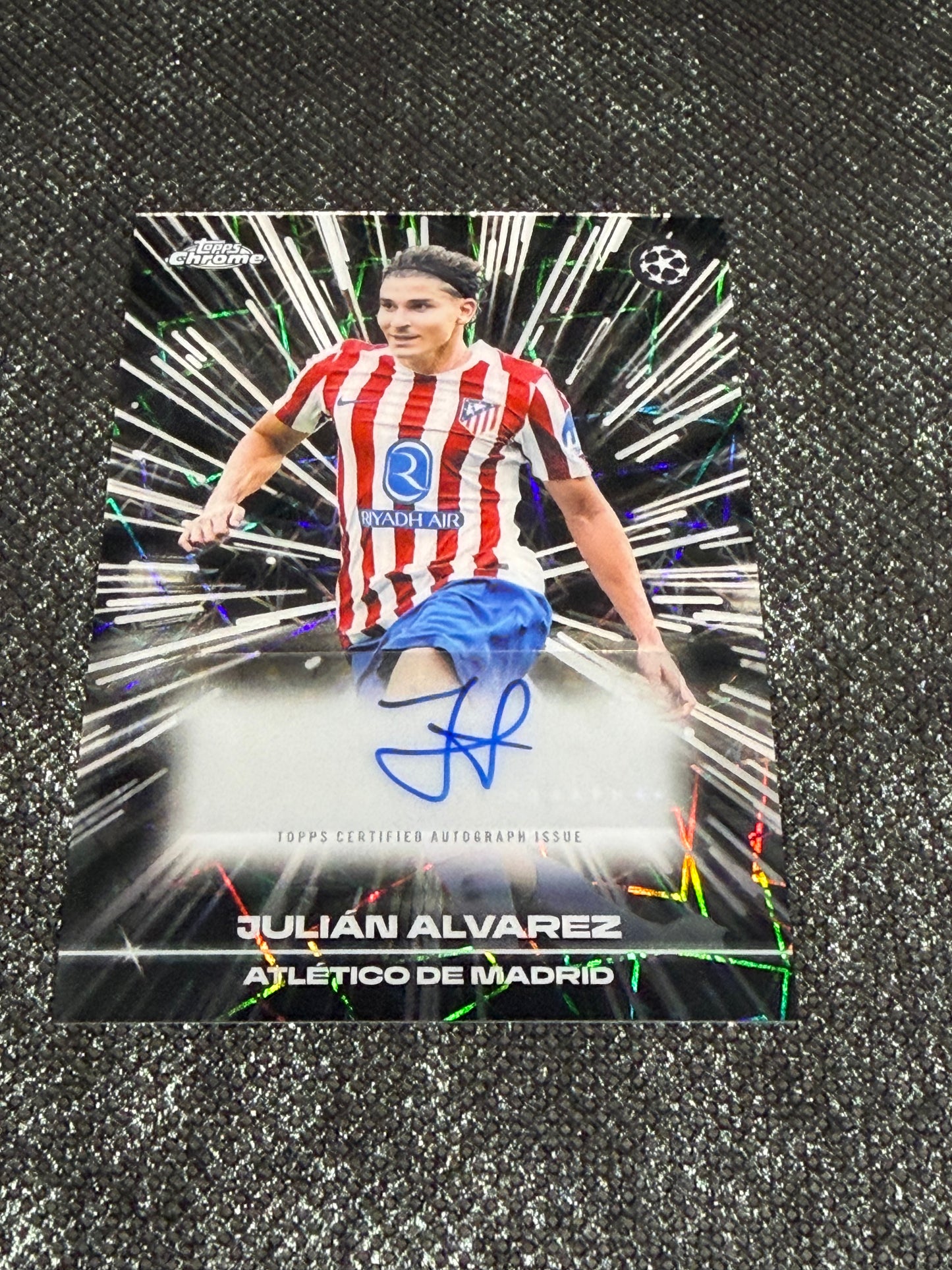 2025-26 Topps Chrome UEFA Club Competitions Black Lazer Autograph Card - Julian Alvarez