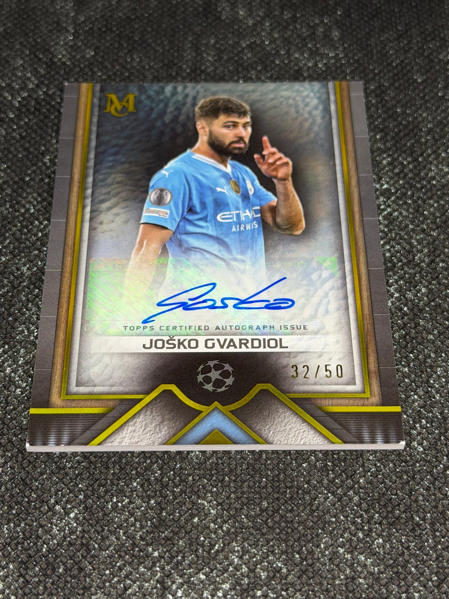 2023-24 Topps Museum Collection UEFA Champions League Archival Autograph Card Gold 32/50 - Josko Gvardiol