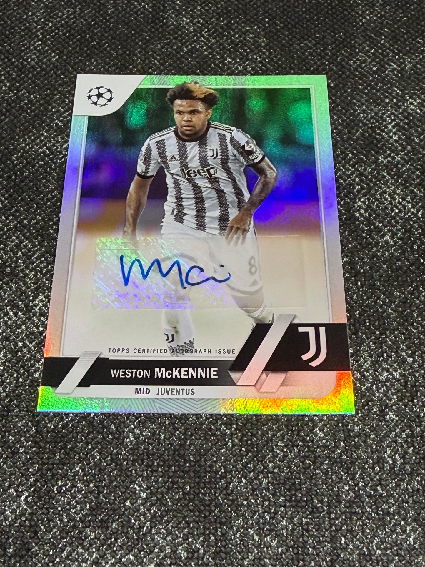 2022-23 Topps UEFA Club Competitions Autograph Card - Westone McKennie