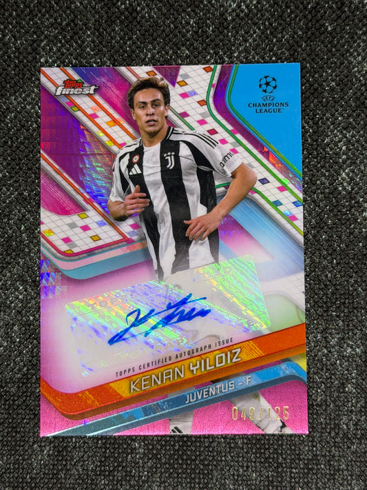 2024-25 Topps Finest UEFA Club Competitions Base Card Autograph Variation Pink 049/125 - Kenan Yildiz