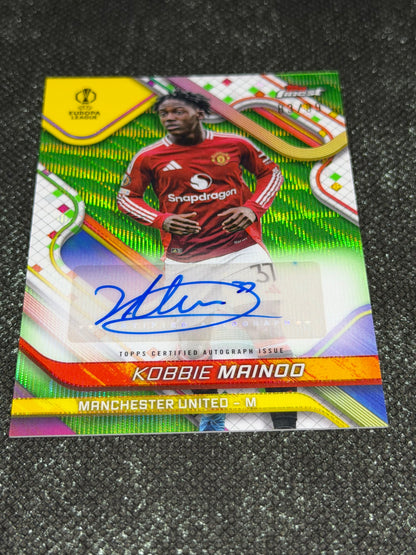 2024-25 Topps Finest UEFA Club Competitions Base Card Autograph Variation Green 83/99 - Kobbie Mainoo