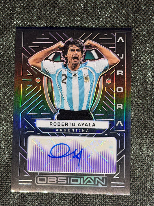 2022-23 Panini Obsidian Soccer Aurora Autographs Gold 10/50 - Roberto Ayala