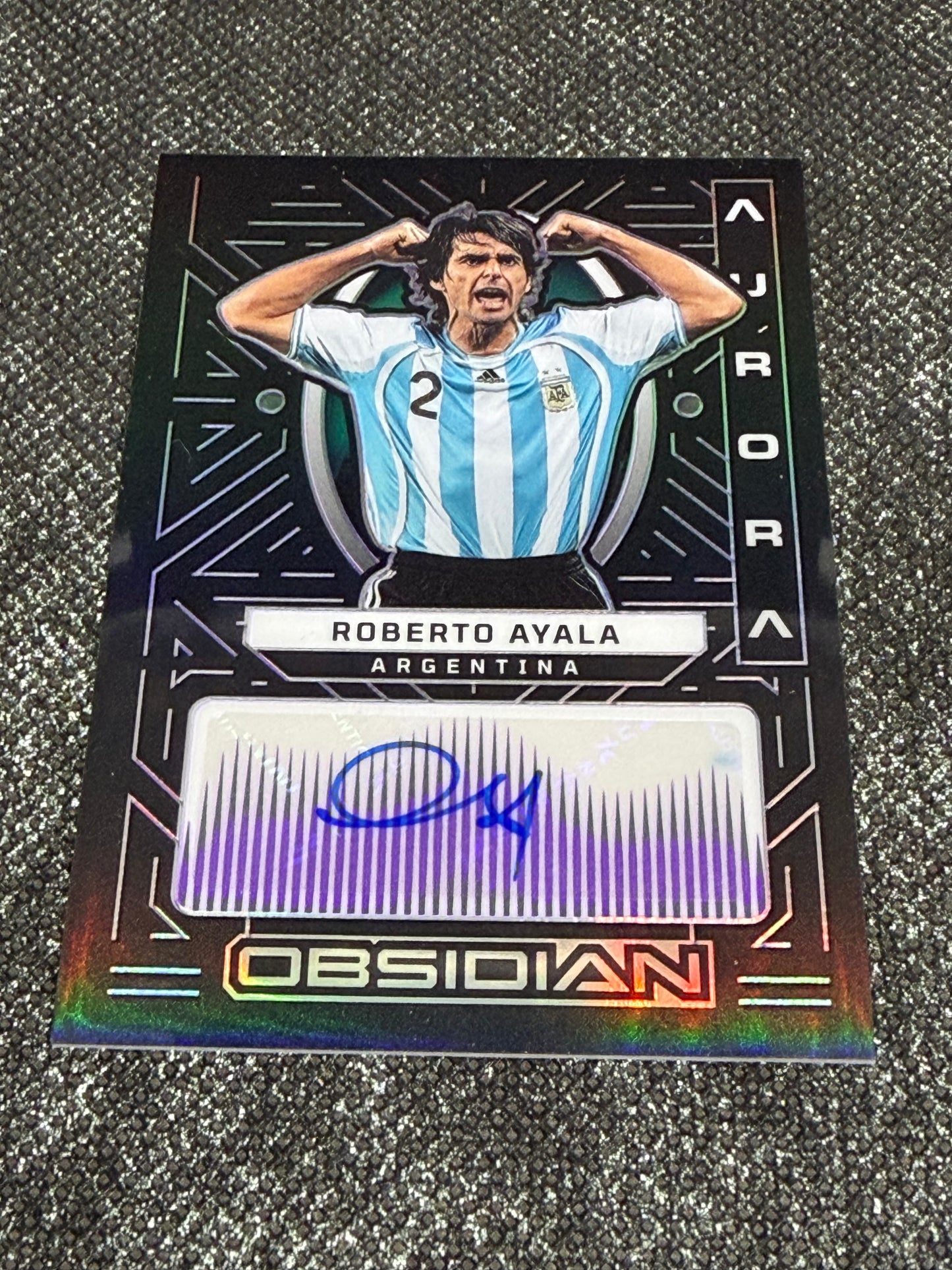 2022-23 Panini Obsidian Soccer Aurora Autographs Gold 10/50 - Roberto Ayala
