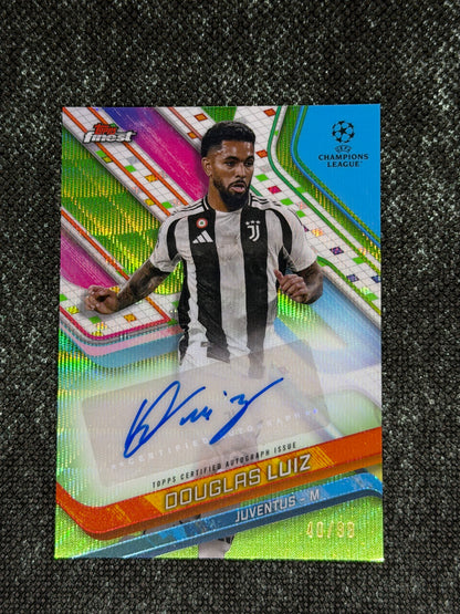 2024-25 Topps Finest UEFA Club Competitions Base Card Autograph Variation Green 40/99 - Douglas Luiz