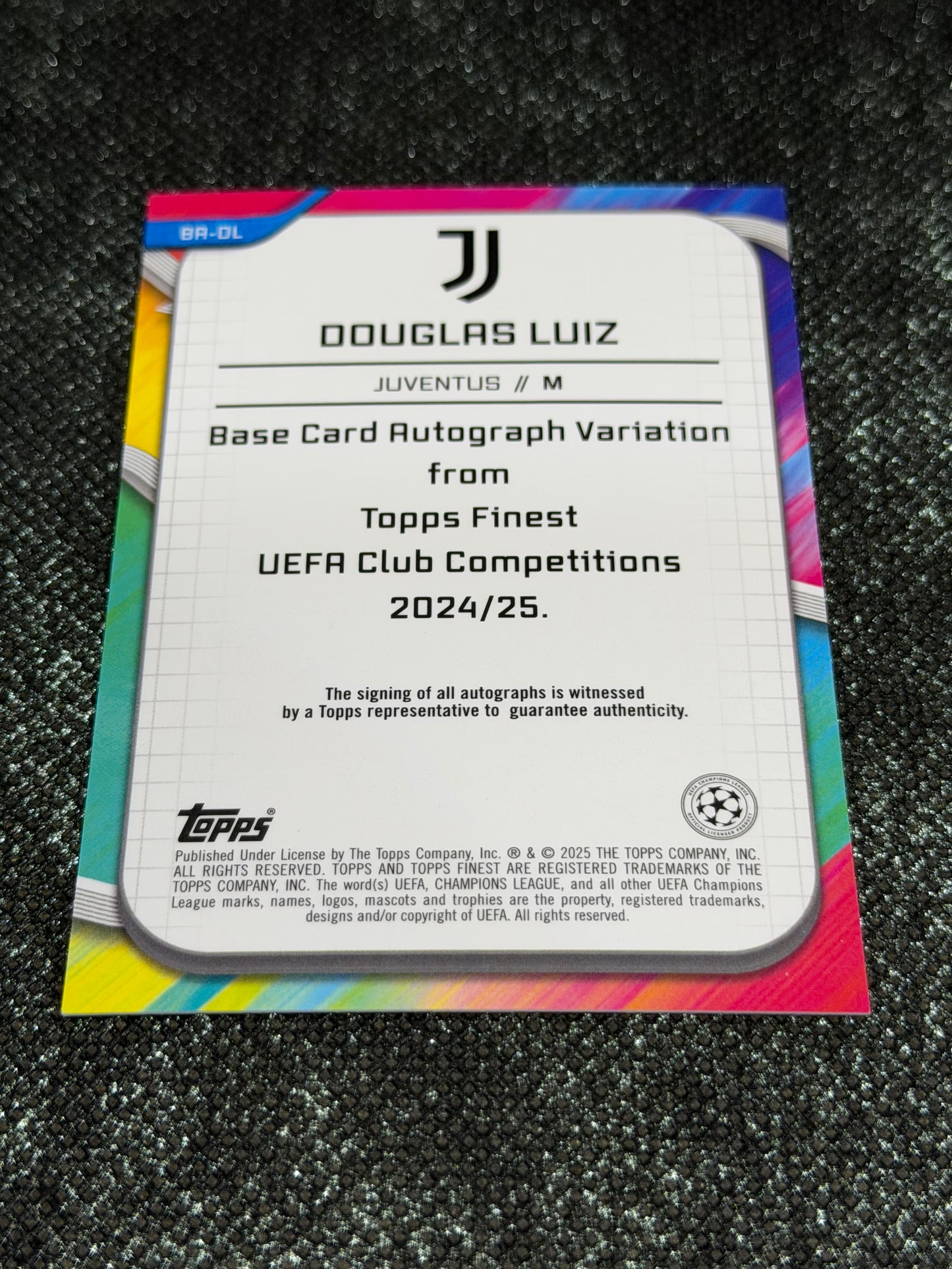 2024-25 Topps Finest UEFA Club Competitions Base Card Autograph Variation Green 40/99 - Douglas Luiz