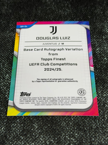 2024-25 Topps Finest UEFA Club Competitions Base Card Autograph Variation Green 40/99 - Douglas Luiz