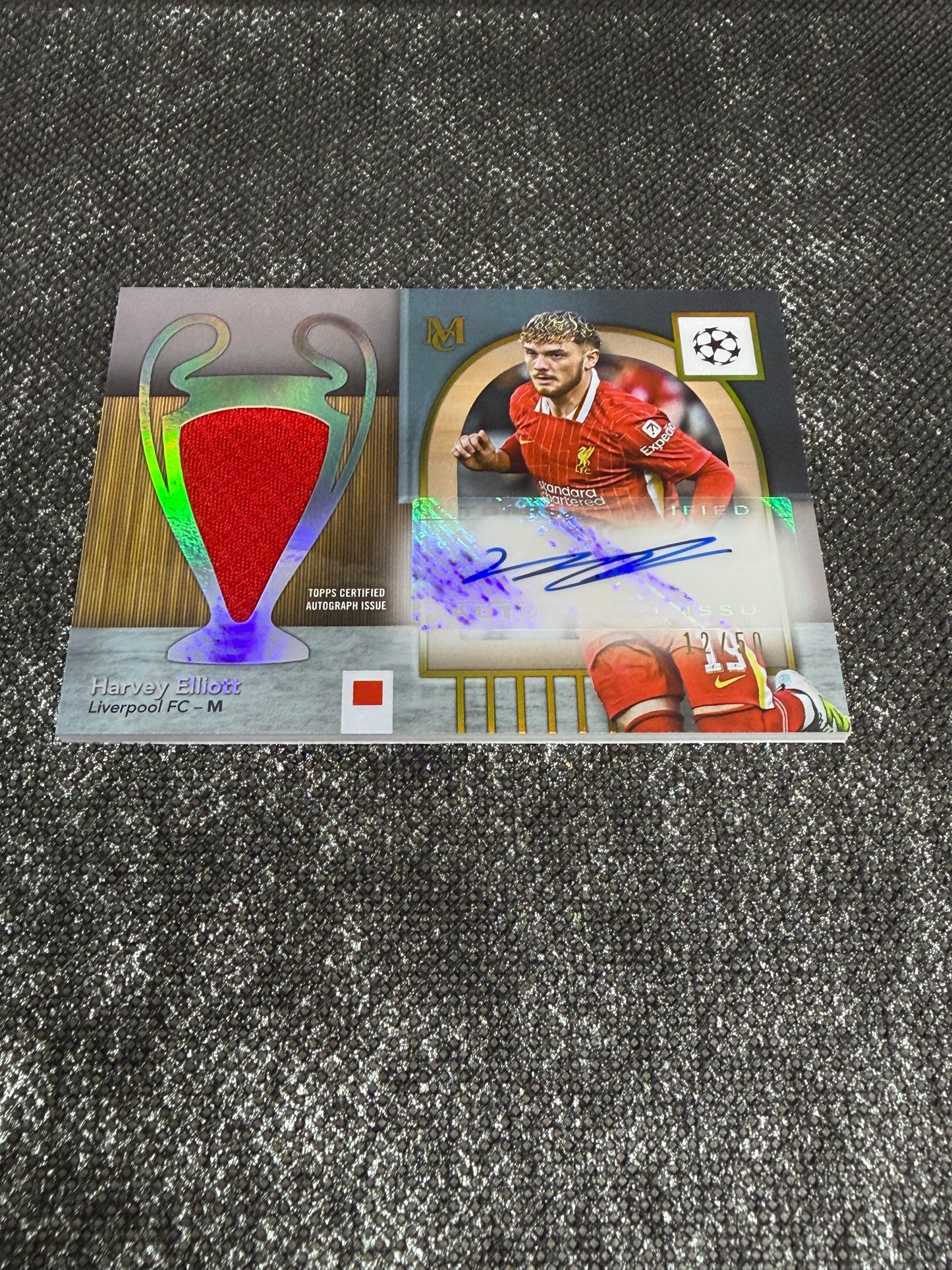 2024-25 Topps Museum Collection UEFA Club Competitions Momentous Materials Jumbo Autograph 12/50 - Harvey Elliot