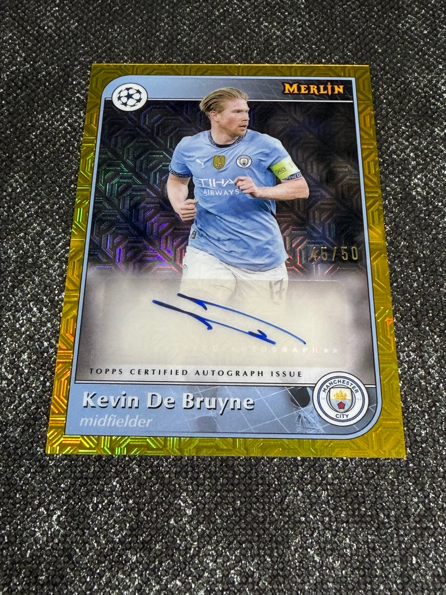 2024-25 Topps Merlin UEFA Club Competitions Autograph Card Gold 45/50 - Kevin De Bruyne