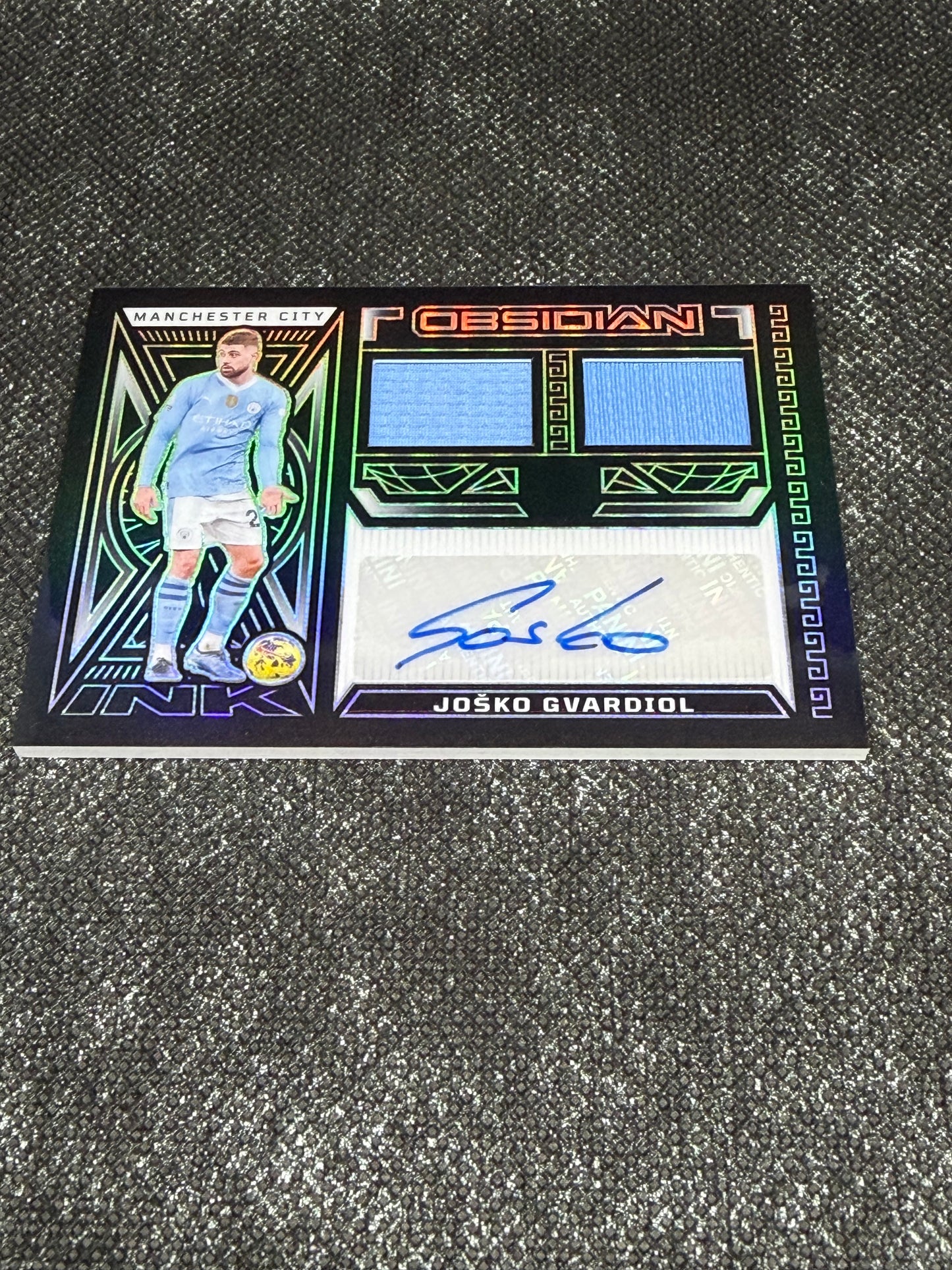 2023-24 Panini Obsidian Soccer Dual Jersey Ink 181/199 - Josko Gvardiol