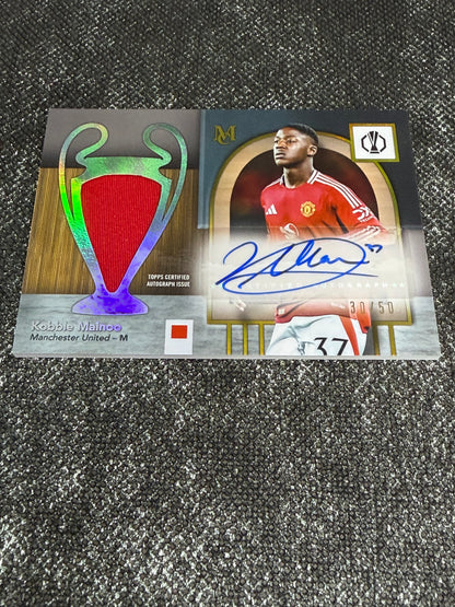2024-25 Topps Museum Collection UEFA Club Competitions Momentous Materials Jumbo Autograph 30/50 - Kobbie Mainoo