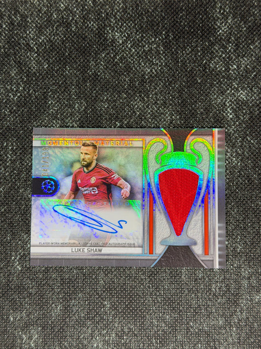 2023-24 Topps Museum Collection Momentous Material Jumbo Autograph Card 041/199 - Luke Shaw