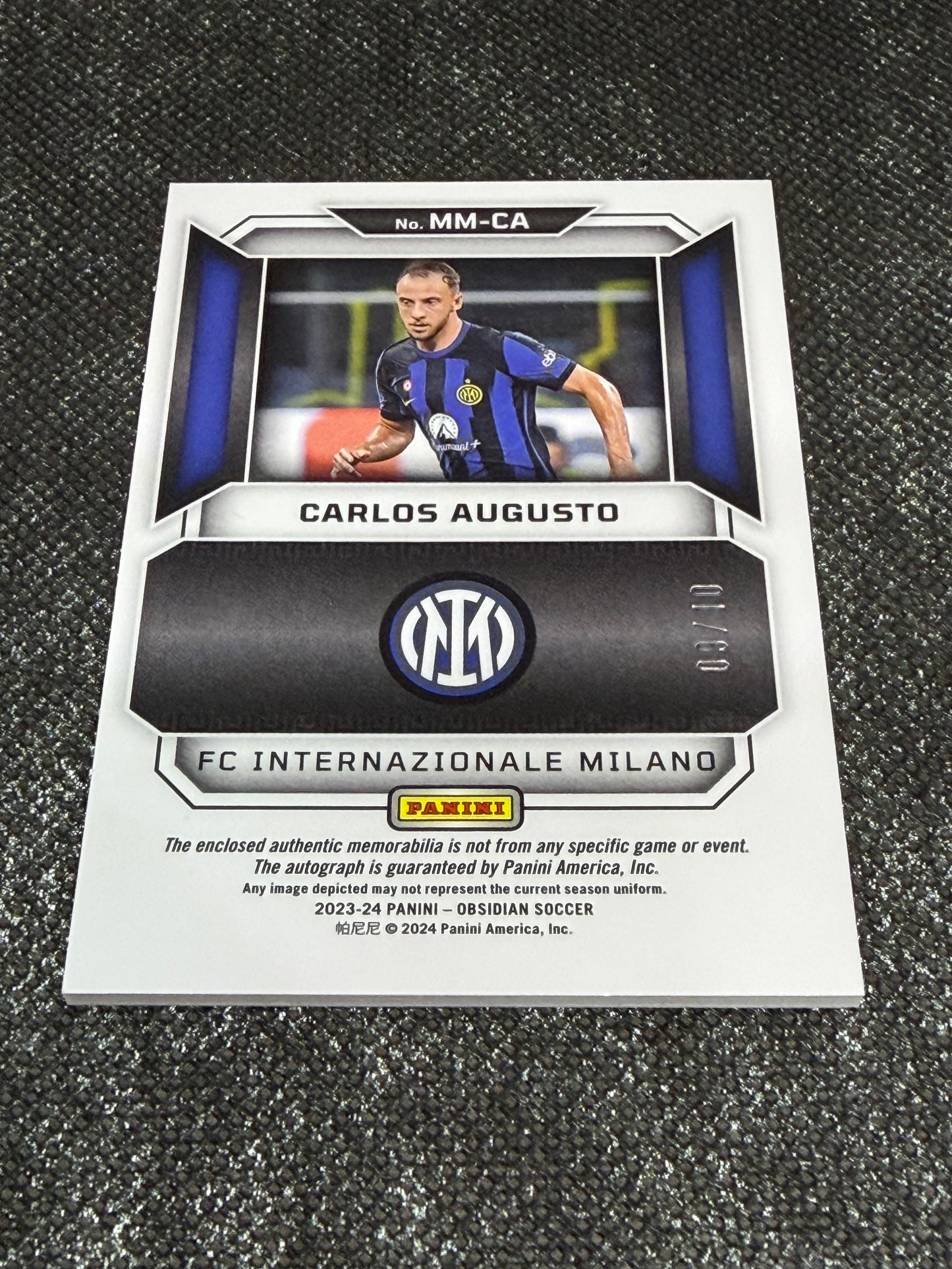 2023-24 Panini Obsidian Soccer Matrix Material Autographs 09/10 - Carlos Augusto