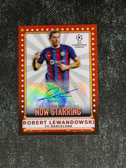 2022-23 Topps UEFA Club Competitions Flagship Now Starring Autograph 026/100 - Robert Lewandowski
