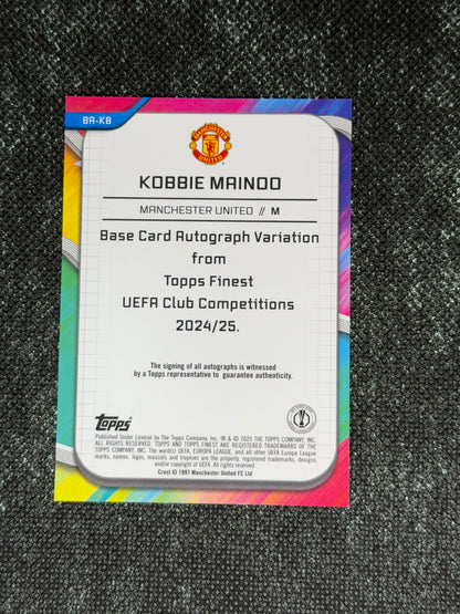 2024-25 Topps Finest UEFA Club Competitions Base Card Autograph Variation Orange Wave 13/25 - Kobbie Mainoo