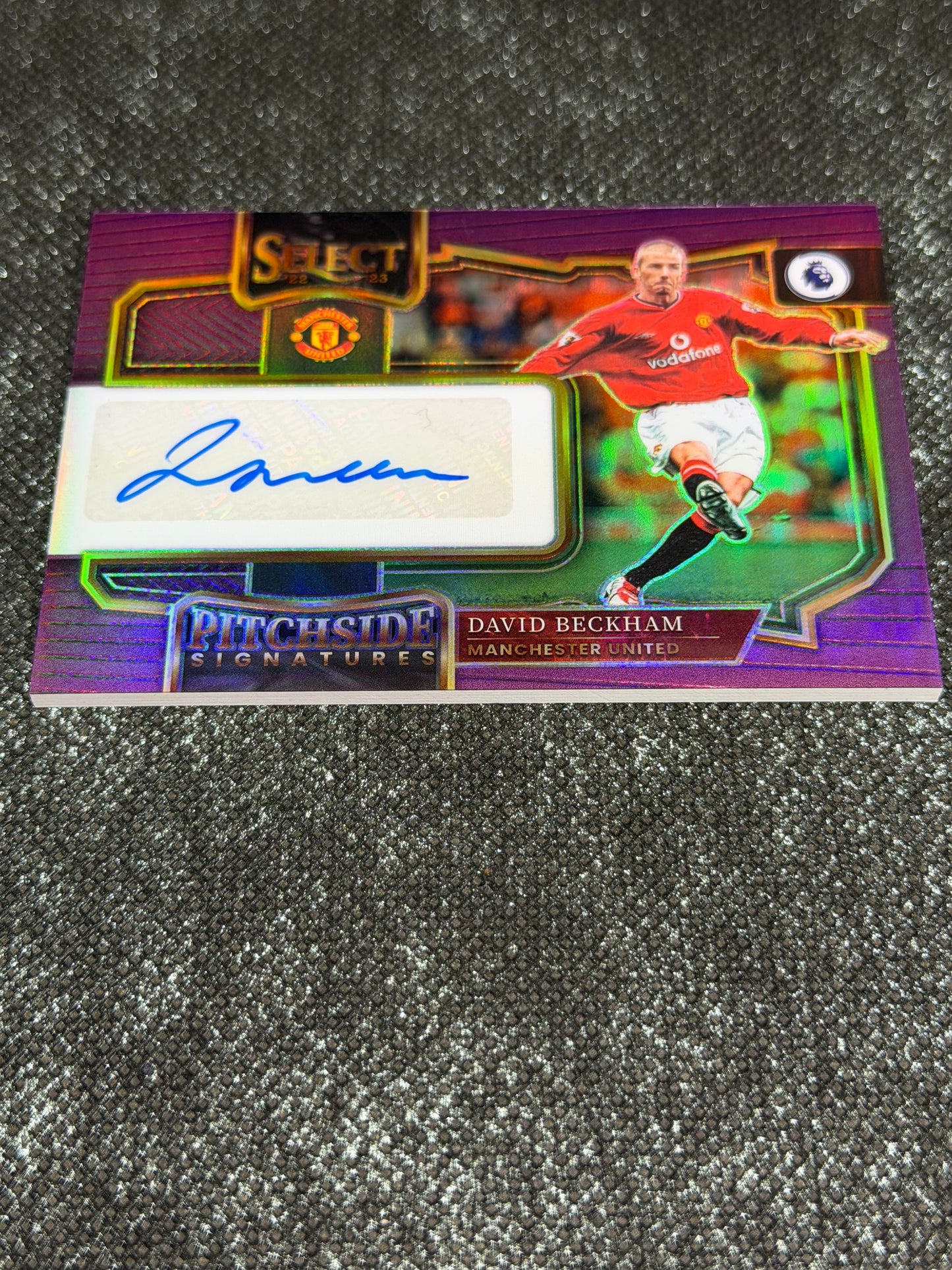 2022-23 Panini Select Premier League Soccer Pitchside Signatures Purple 09/20 - David Beckham