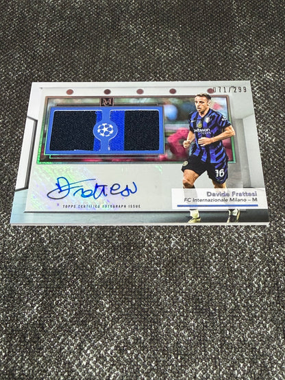 2024-25 Topps Museum Collection UEFA Club Competitions Signature Swatches Dual Relic Autograph Card 071/299 - Davide Frattesi