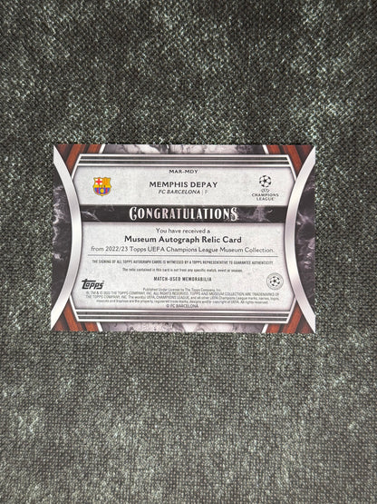 2022-23 Topps Museum Collection UEFA Club Competitions Autograph Relic Card 55/75 - Memphis Depay