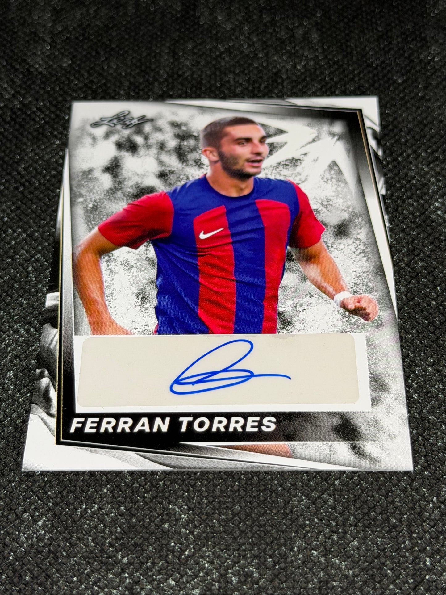 2024 Leaf Soccer Blaster Autograph - Ferran Torres