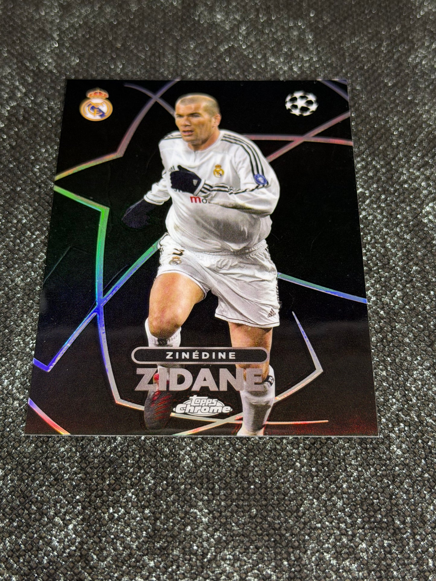2023-24 Topps Chrome UCC Shadow Etch Insert (Case Hit) -  Zinedine Zidane