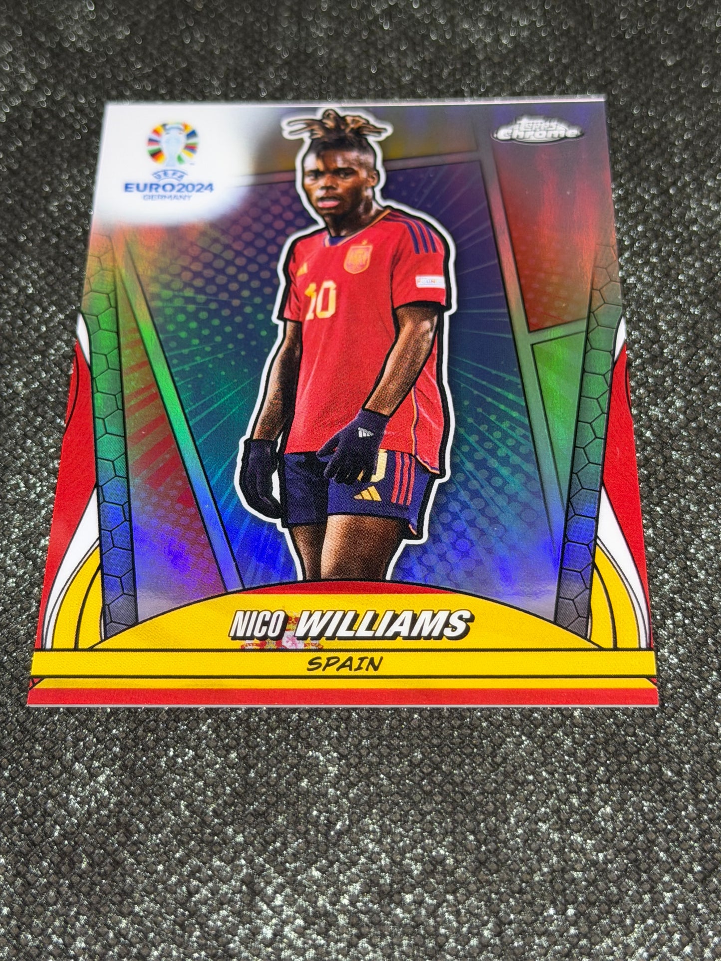 2024 Topps Chrome UEFA Euro 2024 Heroes Variation Insert (Case Hit) - Nico Williams