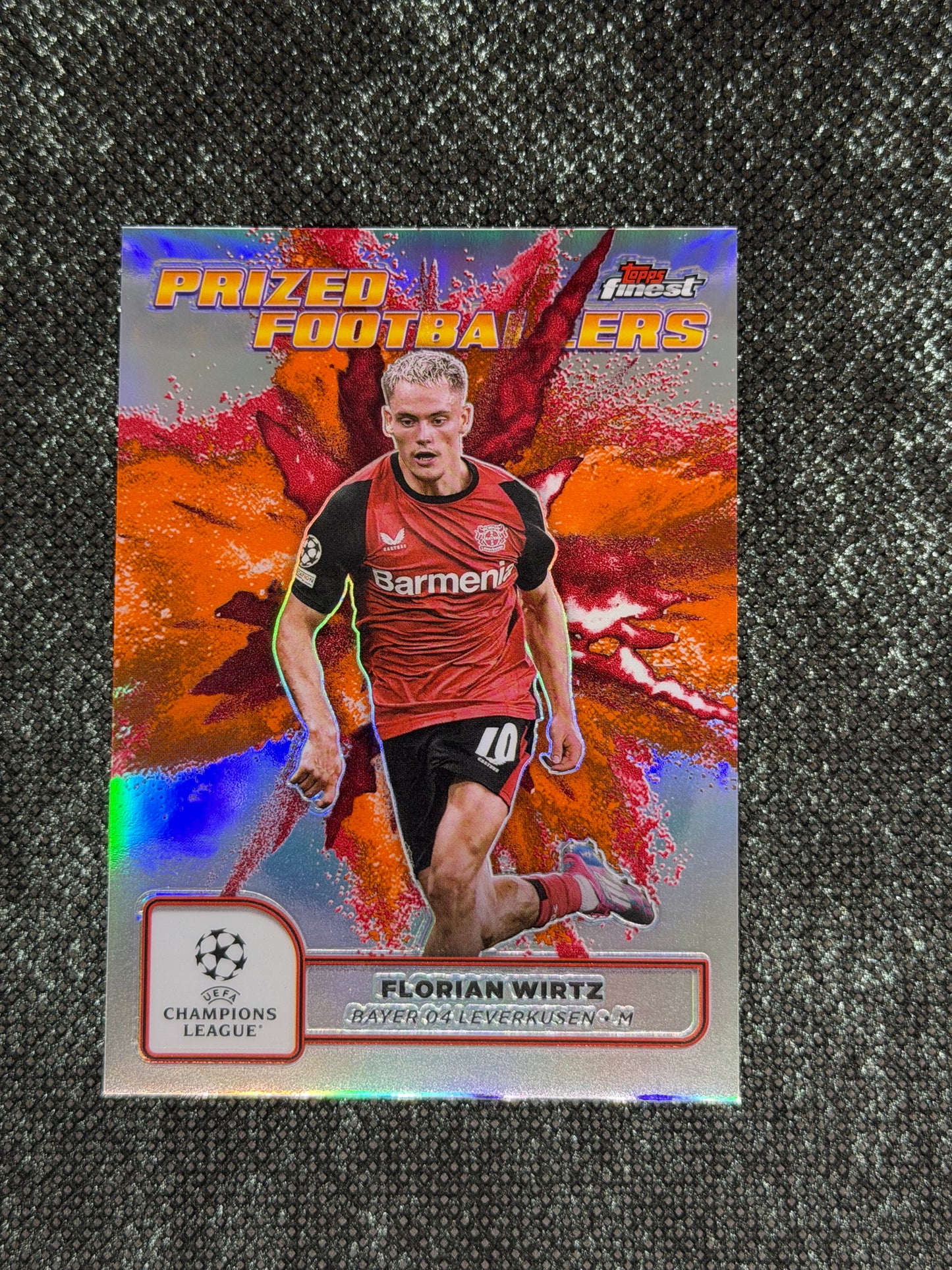 2024-25 Topps Finest UCC Prized Footballers Fusion Orange/Red (Case Hit) - Florian Wirtz