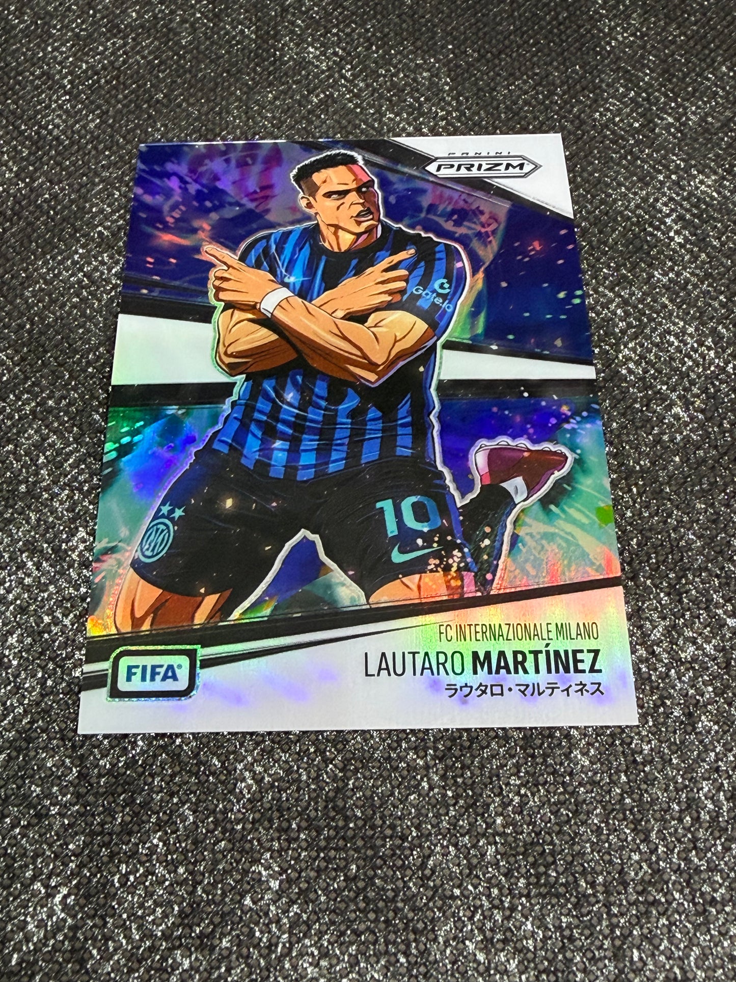 2025-26 Panini-Prizm FIFA Soccer Manga Insert (Case Hit) - Lautaro Martinez