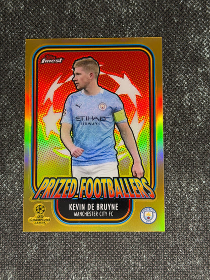 2020-21 Topps Finest UCC Prized Footballers Insert Gold 16/50 - Kevin De Bruyne