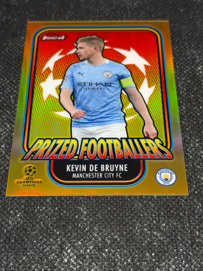 2020-21 Topps Finest UCC Prized Footballers Insert Gold 16/50 - Kevin De Bruyne
