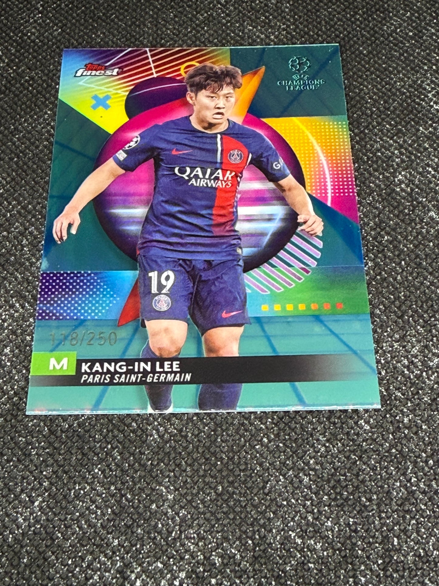 2023-24 TOPPS FINEST UCC BLUE AQUA VAPORWAVE 118/250 - KANG-IN LEE