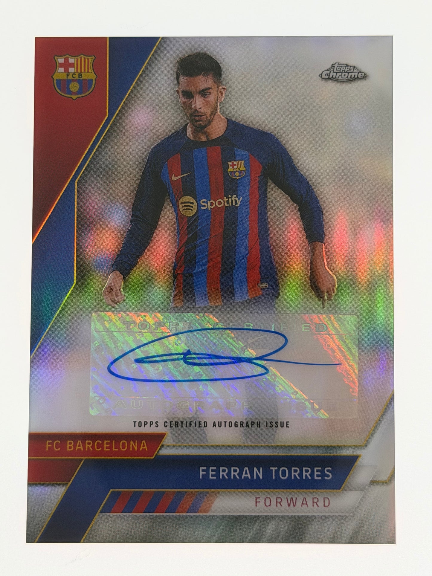 2022-23 Topps Chrome Barcelona Autograph Card - Ferran Torres