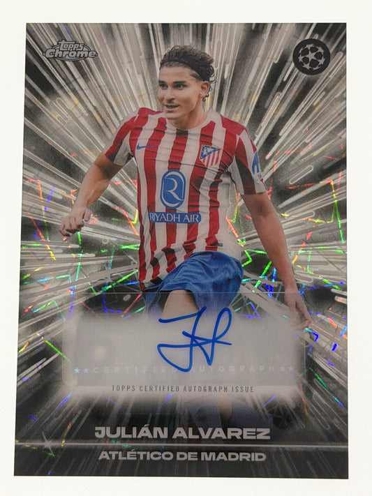 2025-26 Topps Chrome UEFA Club Competitions Black Lazer Autograph Card - Julian Alvarez