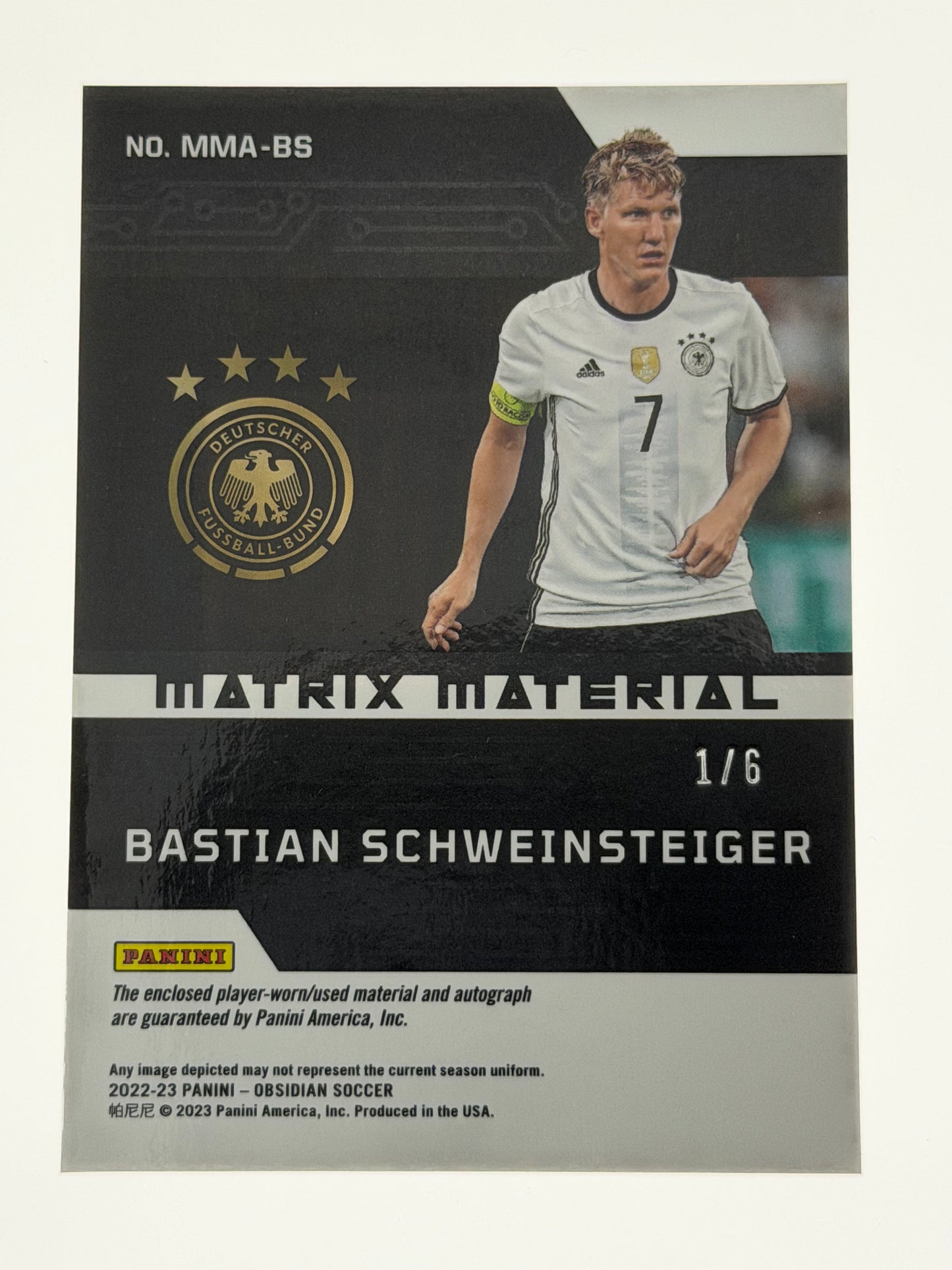 2022-23 Panini Obsidian Soccer Matrix Material Autograph 1/6 - Bastian Schweinsteiger
