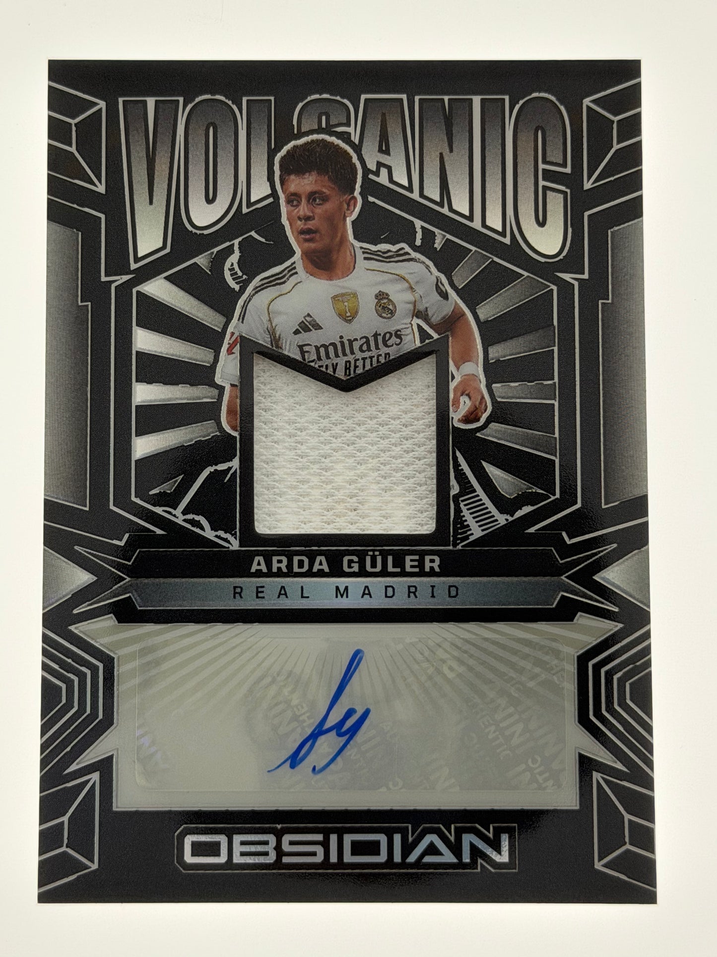 2025-26 Panini - Obsidian Soccer Volcanic Material Signatures 064/199 - Arda Guler